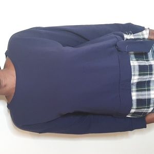 EUC Izod navy blue and plaid sweater